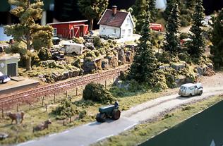 Detaljer fr�n en av Arnulfs moduler. Klicka f�r en st�rre bild